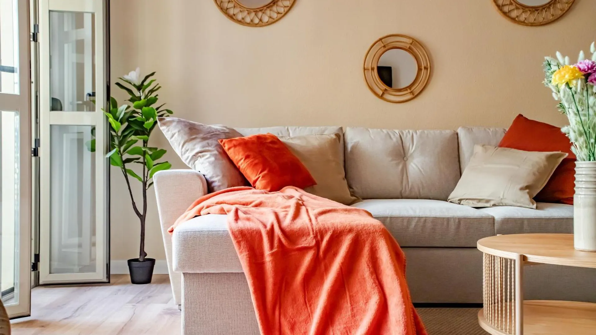 Charming 4-Bedroom Apartment In Malaga'S Historic Center 0*, Malaga Spain